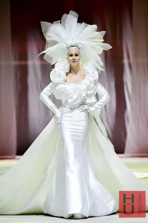 对话胡社光丝路·母亲大秀导演郭爽：为母亲留住芳华是我的初衷