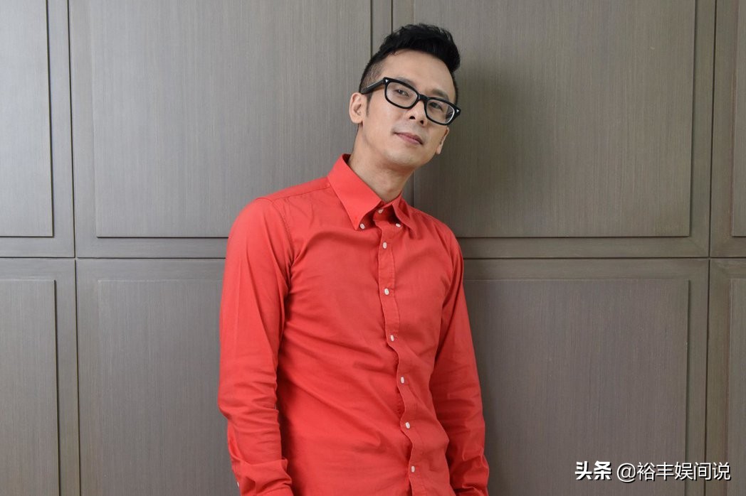 知名配角因照顾母亲失业,为养家兼职做厨师和铁工,不觉得有尊卑