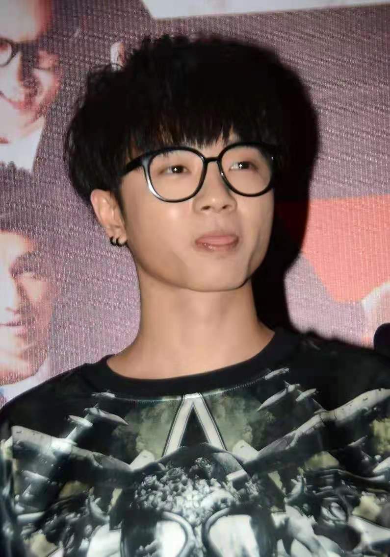 华晨宇与张碧晨最早绯闻,华晨宇和张碧晨绯闻