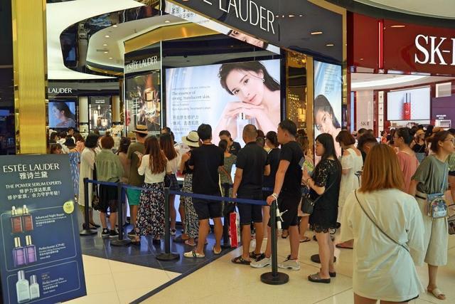 日上开线上,海南降门槛!免税店成为消费者的首要选择?