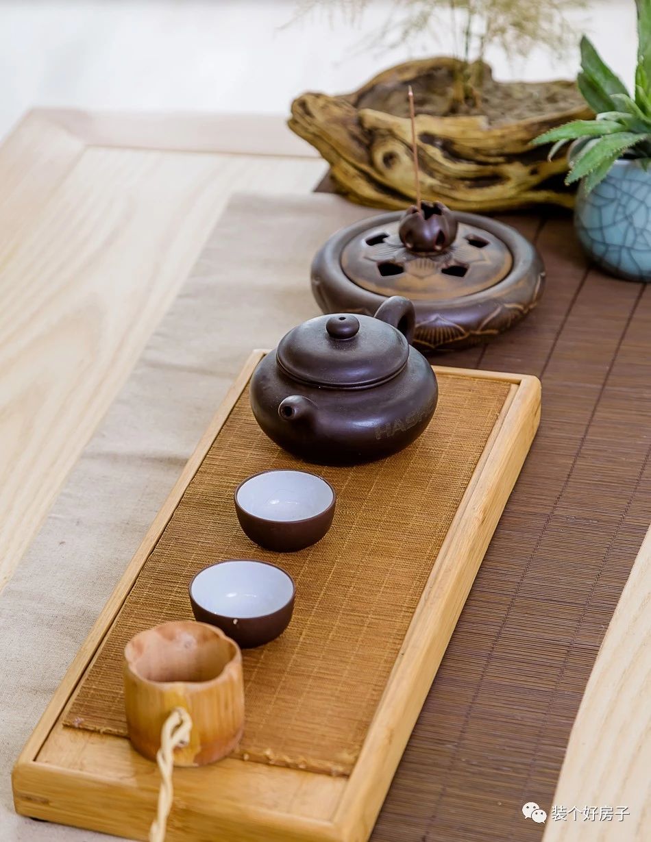 禅意新中式极简茶室风格,原木色书房客厅茶室一体化效果图