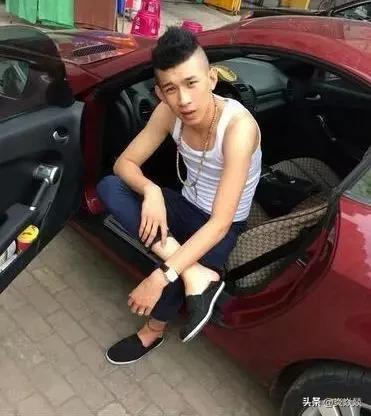 文艺低俗化,文艺作品庸俗化