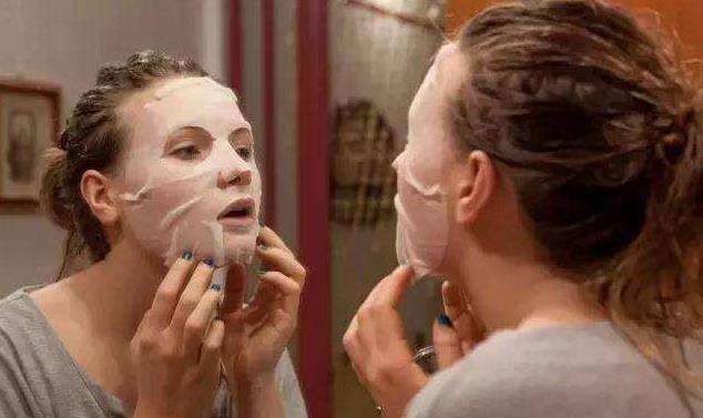 晒黑后还能恢复原样吗,晒了一天太阳皮肤晒黑怎么修复