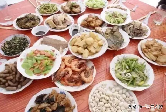 大连有一个蓝色的小城堡景点,大连秋季旅游景点攻略大全