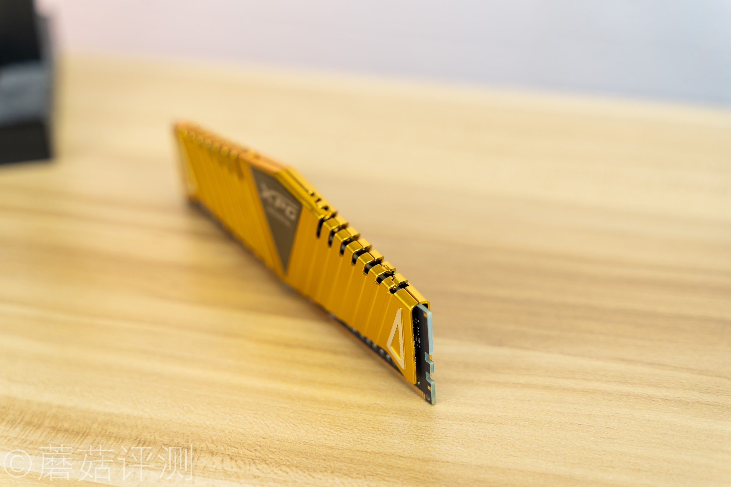 威刚xpg威龙z1ddr4,威刚xpgz1白色内存条