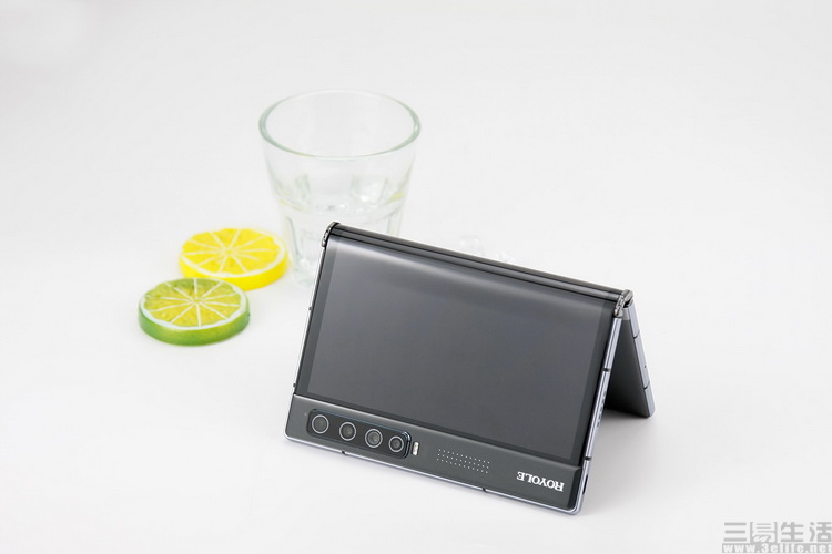 柔宇royoleflexpai2评测视频,柔宇flexpai25g折叠屏