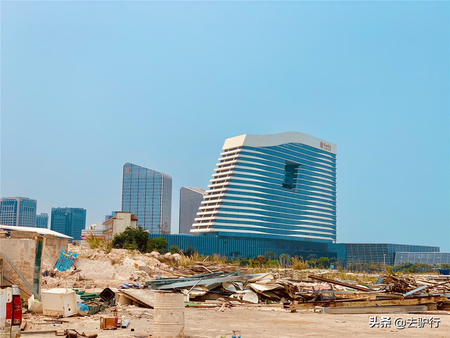 厦门商场现状惨淡,厦门明发广场为什么会这么冷清