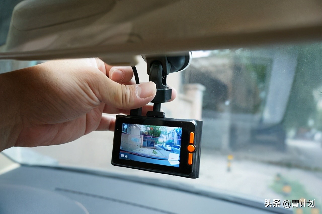 自驾游带多少东西最好玩,自驾带的东西