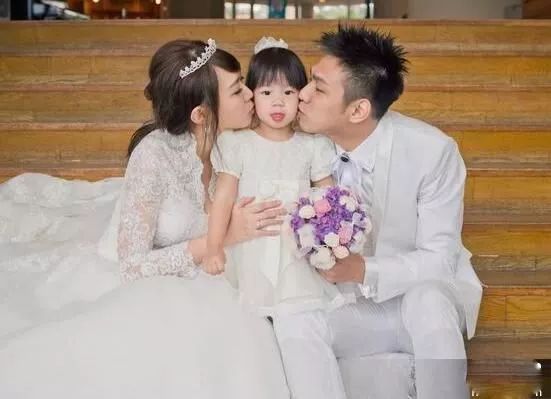 杨钰莹当年真实情况,杨钰莹当年出了什么事