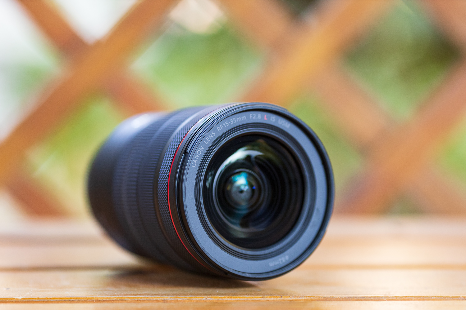 佳能无反相机全画幅,佳能rf14-35与15-35横向对比测评