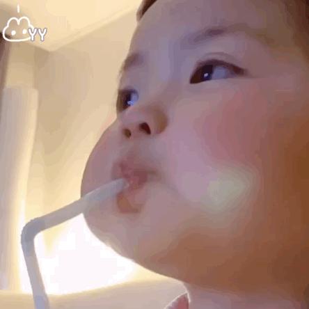 调戏女朋友的套路表情包,撩人表情包你肯定喜欢我