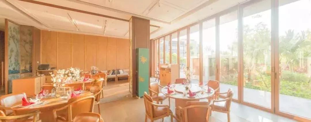 三亚中瑞酒店管理职业学院名列全国职业院校满意度排行榜第二