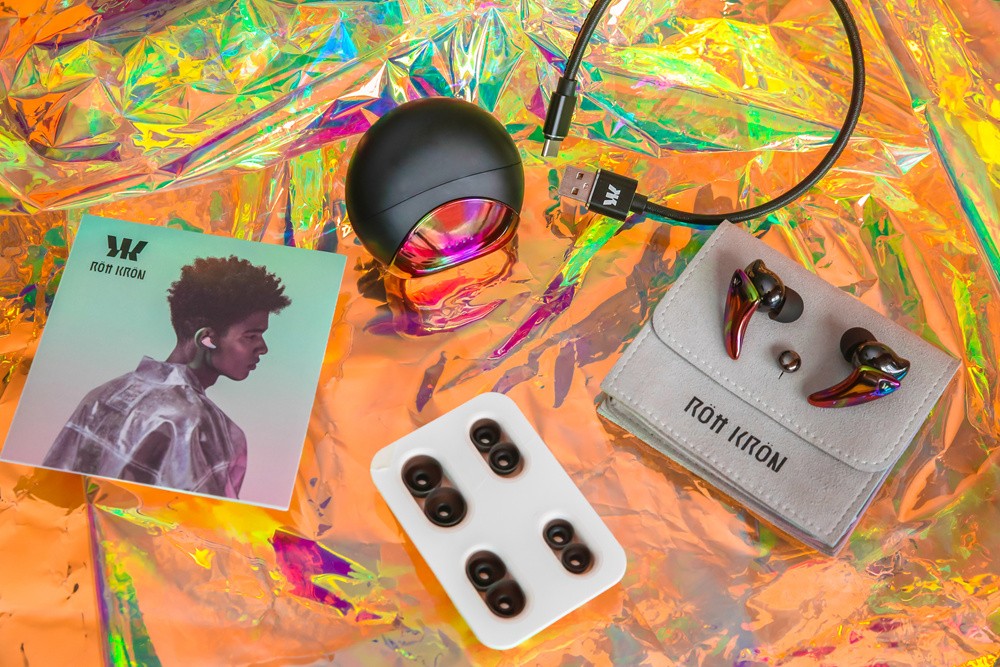 耳机也能入驻潮流圈?ROttKRON乐旷多晶锆宝石耳饰耳机来袭