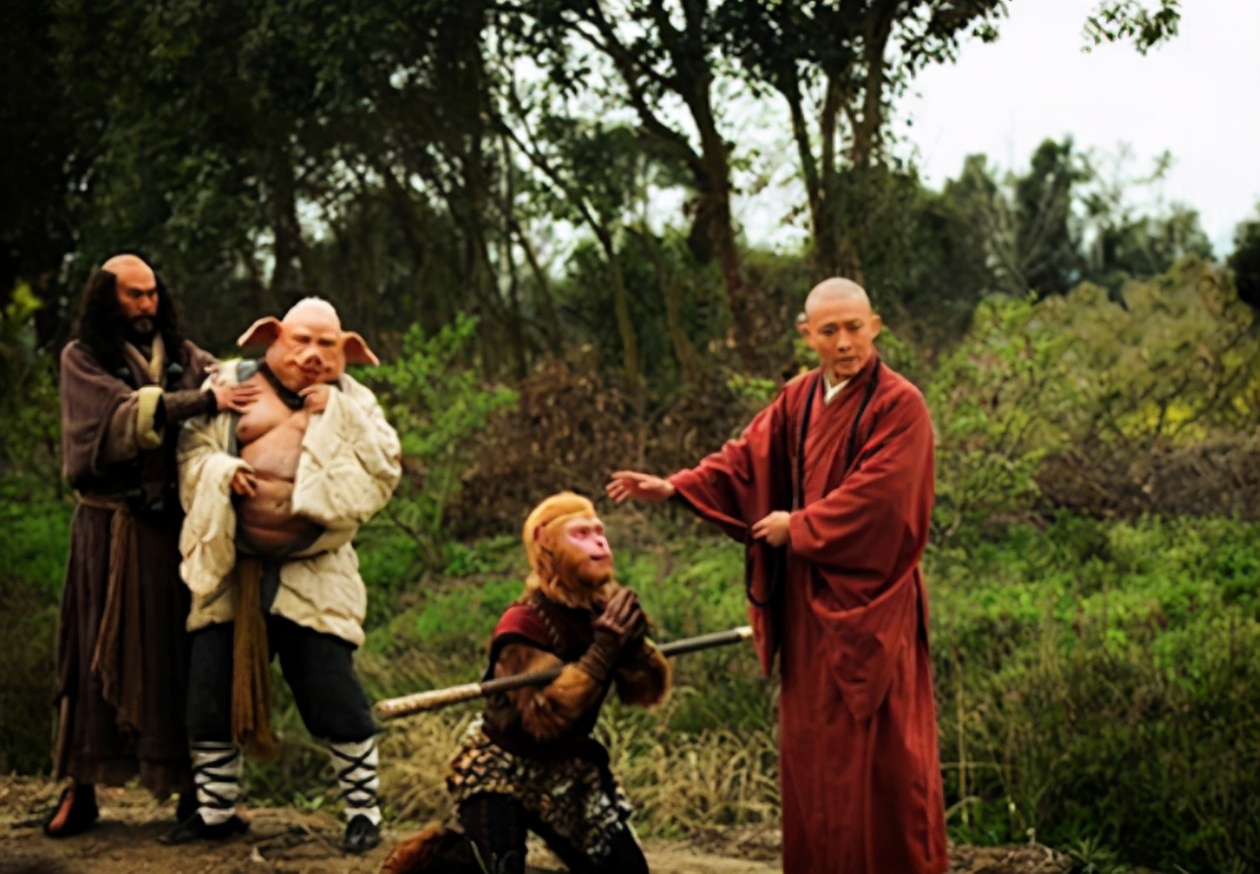 孙悟空三打白骨精的片段,孙悟空三打白骨精都是怎么应对的