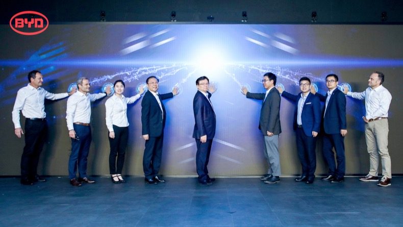 三位世界级顶尖设计师齐聚比亚迪,比亚迪三大外观设计师