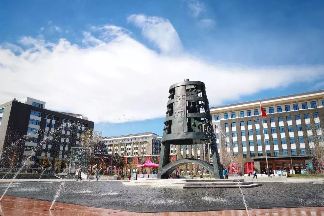 北京师范大学都有哪些优秀毕业生,北京师范大学毕业生好找工作吗