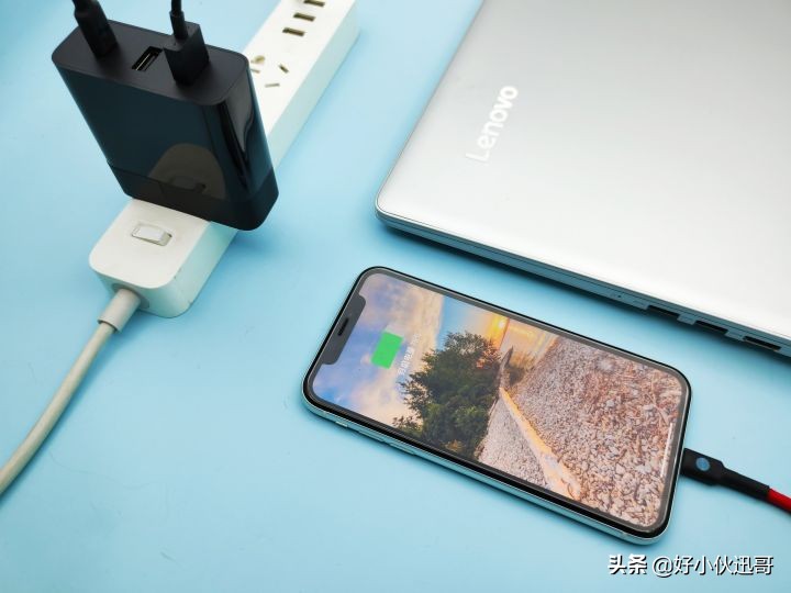 出国充电器可以带上飞机吗,出国充电必须用转换器吗