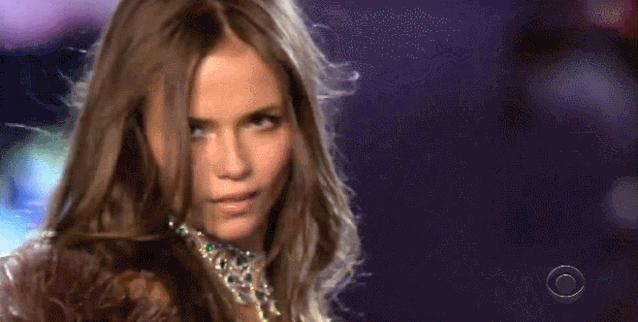 日本女性超模维密走秀众神时代,维密众神时代经典走秀2003