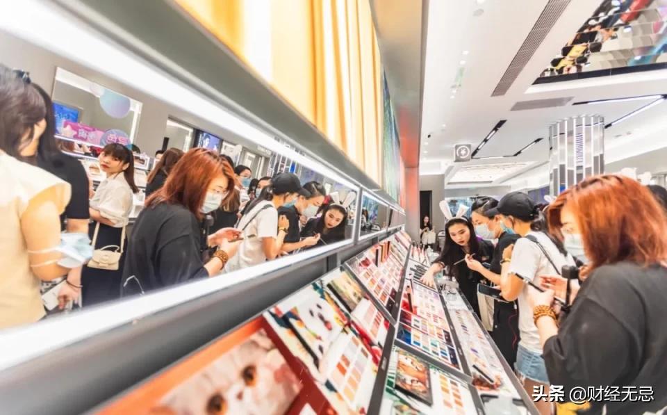 100元口红用60元推广，“中国欧莱雅”活该不赚钱？