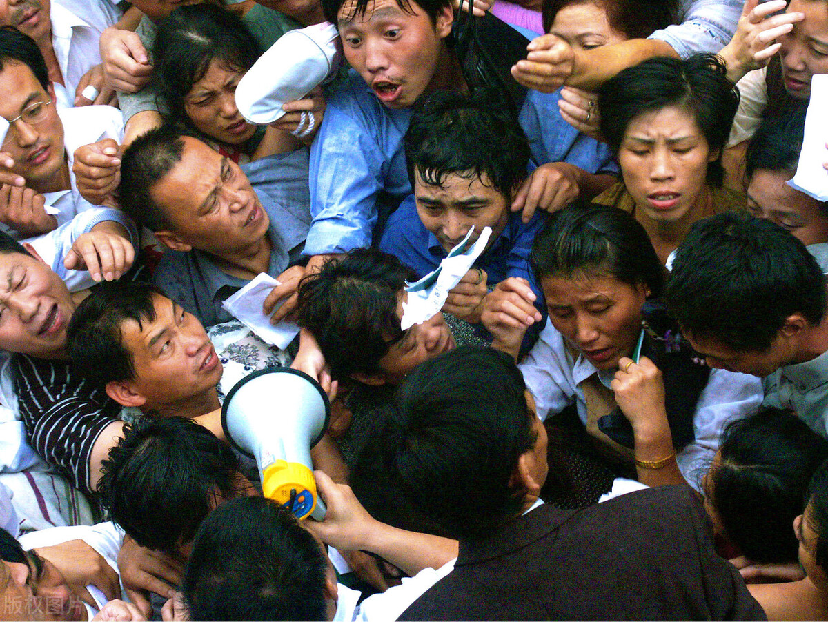 如何解决失业人群,如何解决失业者的再就业问题