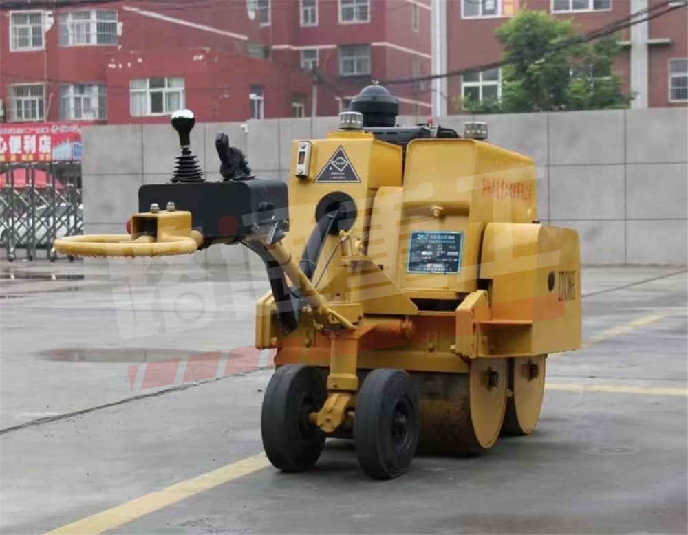 湖南路通双钢轮压路机报价,河南路通双钢轮压路机多少钱