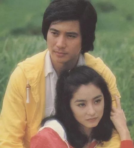 灏忕櫧鑿滃啲鐡滆タ绾㈡熆,灏忕櫧鑿滆タ绾㈡熆榛勭摐