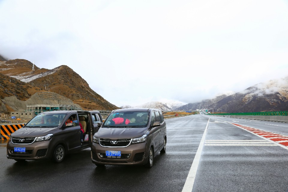 西藏旅游川进青出16天环线攻略,盘点西藏自驾游9条经典线路