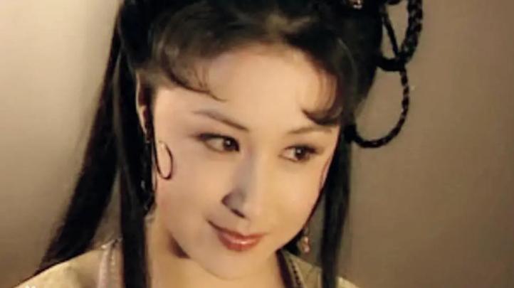 改变于月仙命运的两个人，一名叫马丽娟，一名叫张学松