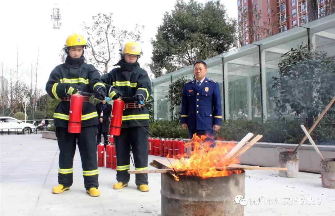 瑙佺伀涓嶆厡鎶墜灏辩伃,瑙佺伀涓嶆厡鎶墜灏辨墦瑙嗛