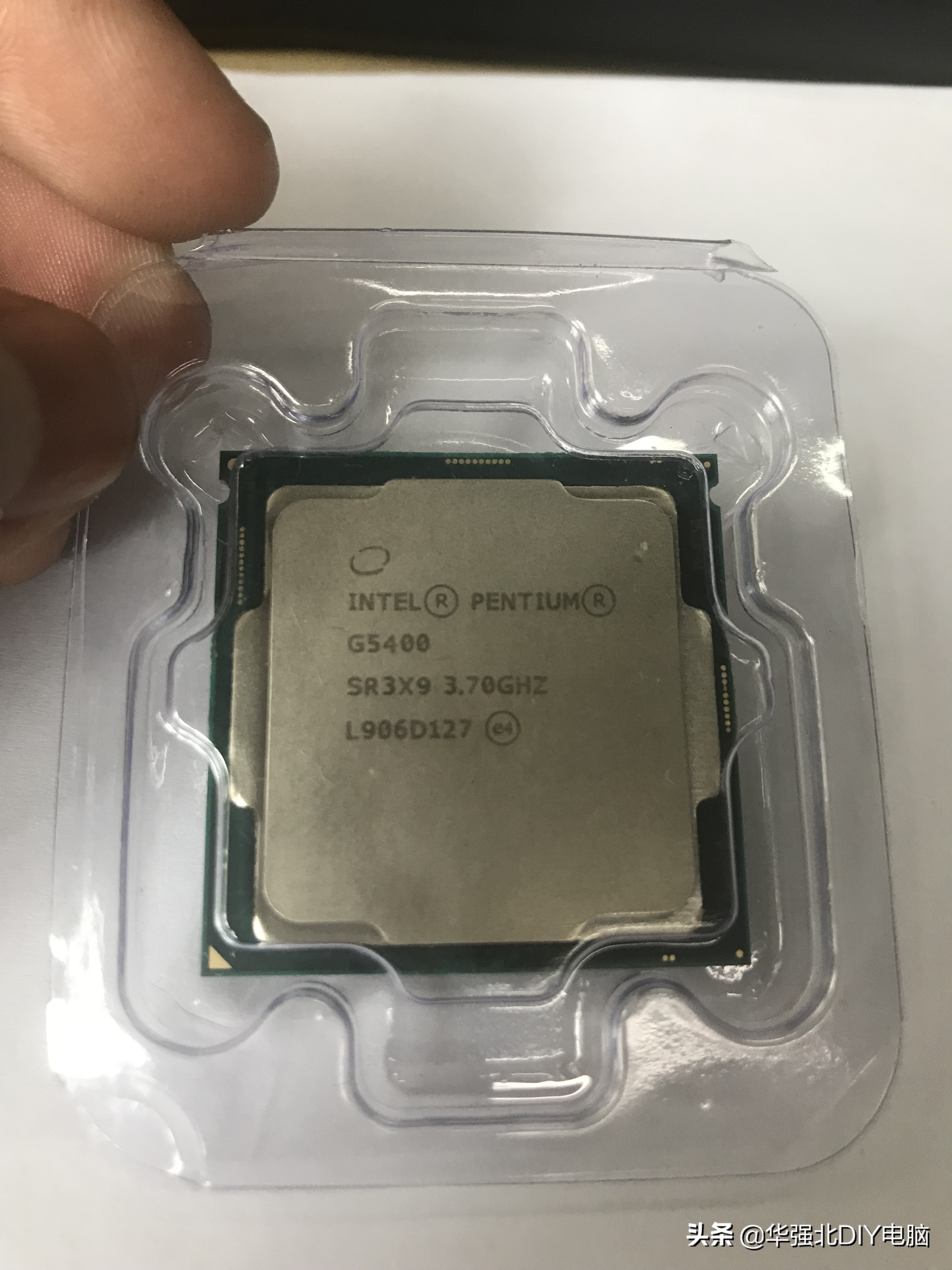cpu散热器安装会不会压坏cpu,小白组装电脑系统怎么装