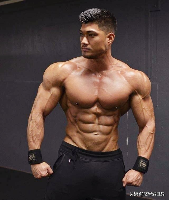 胸肌练紧致不练大,胸肌练出来不圆润