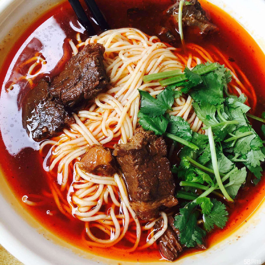 重庆吃喝旅游攻略,重庆旅游吃喝攻略小面