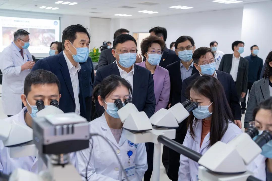 手握“国家级”顶配资源,这个肿瘤克星,“落户”深圳了!