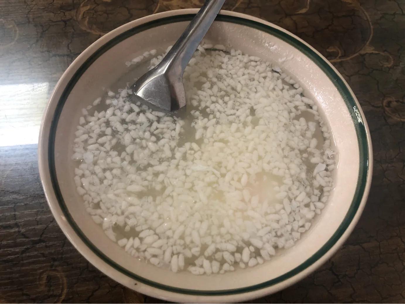 火车头步行街热干面,郑州的火车头