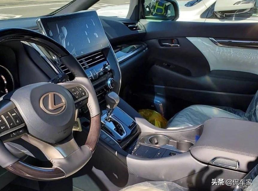 新车速递|加价80W不一定提车？雷克萨斯LM将于2月24日上市