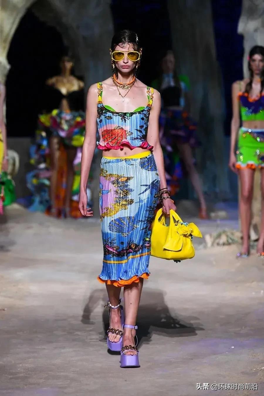 versace ss22鏄ュ (versace ss 2016)