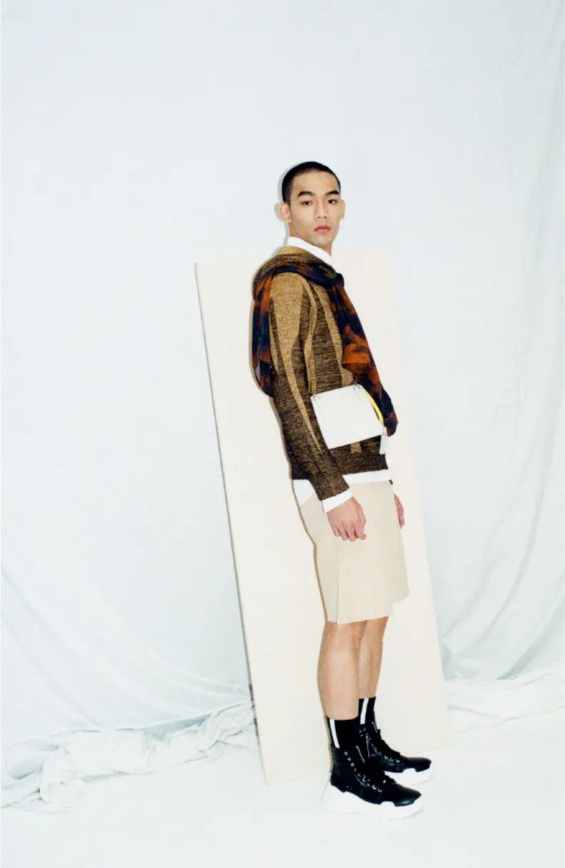 地素razzle深圳男装,地素时尚入股运动潮牌