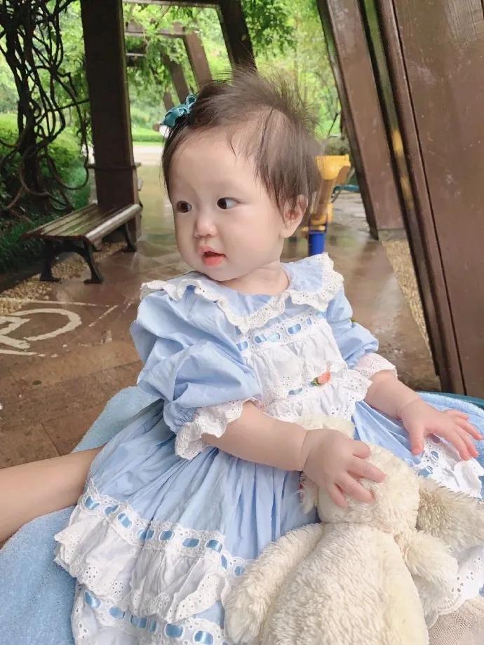 1岁就拥有百万衣橱！？这是人过的日子吗