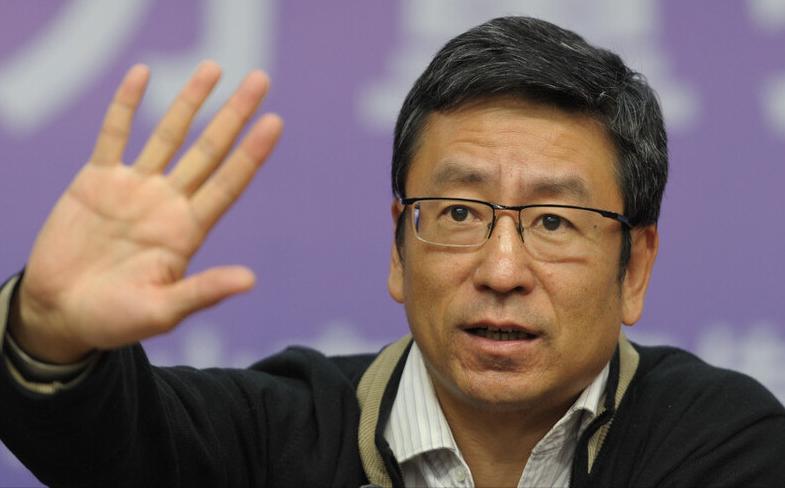 王朔点评白岩松原图,王朔是怎么批评白岩松的