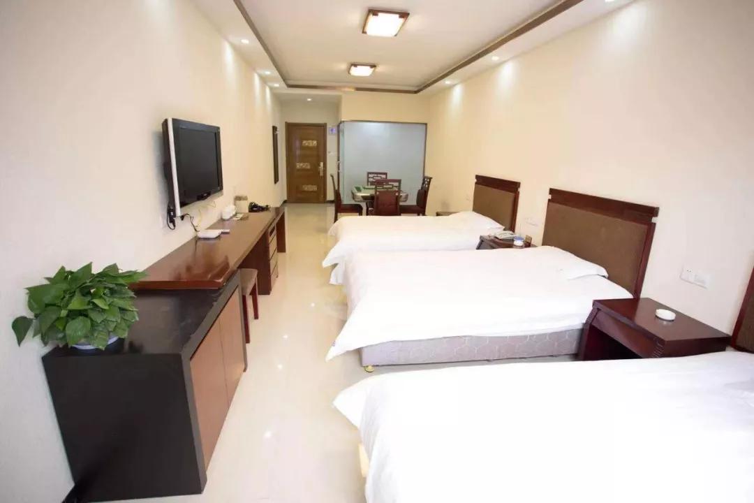 洛阳梦桃源2号会议厅,洛阳梦桃源度假村附近酒店