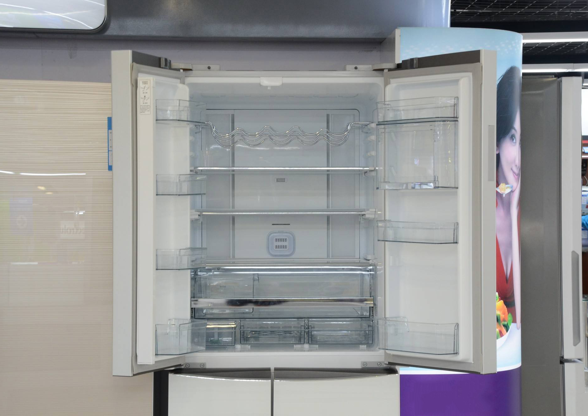 一字冰箱和十字冰箱哪个好,十字对开法式冰箱哪个门好