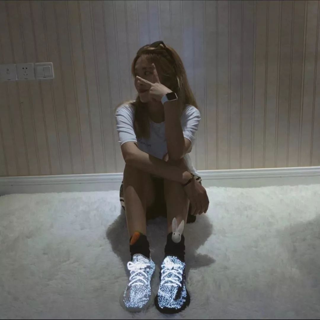 小白鞋和小粉鞋,小白鞋又出新款了男款