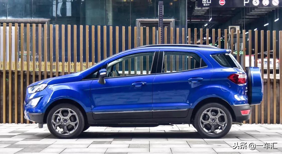 新款福特翼搏尺寸,福特小型suv翼搏二手车报价
