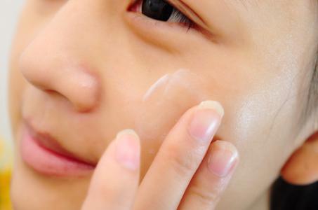 医美如何祛凹陷疤痕,脸部疤痕怎么修复医美