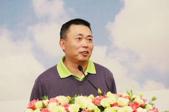 退而不休的段永平：抄底网易、做空百度、培养“段家军”