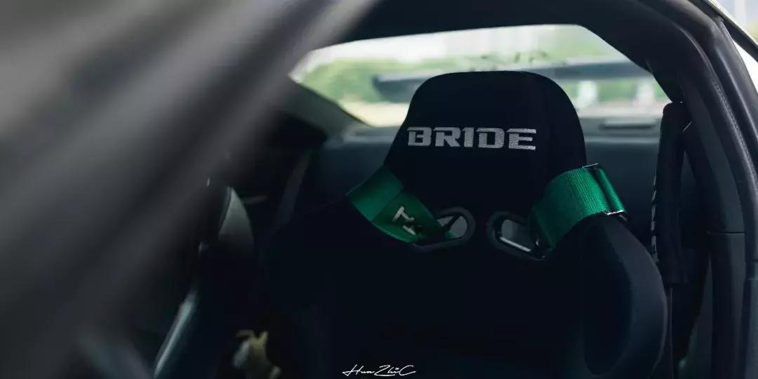 丰田86轮毂装18寸还是17寸好,丰田86加宽体