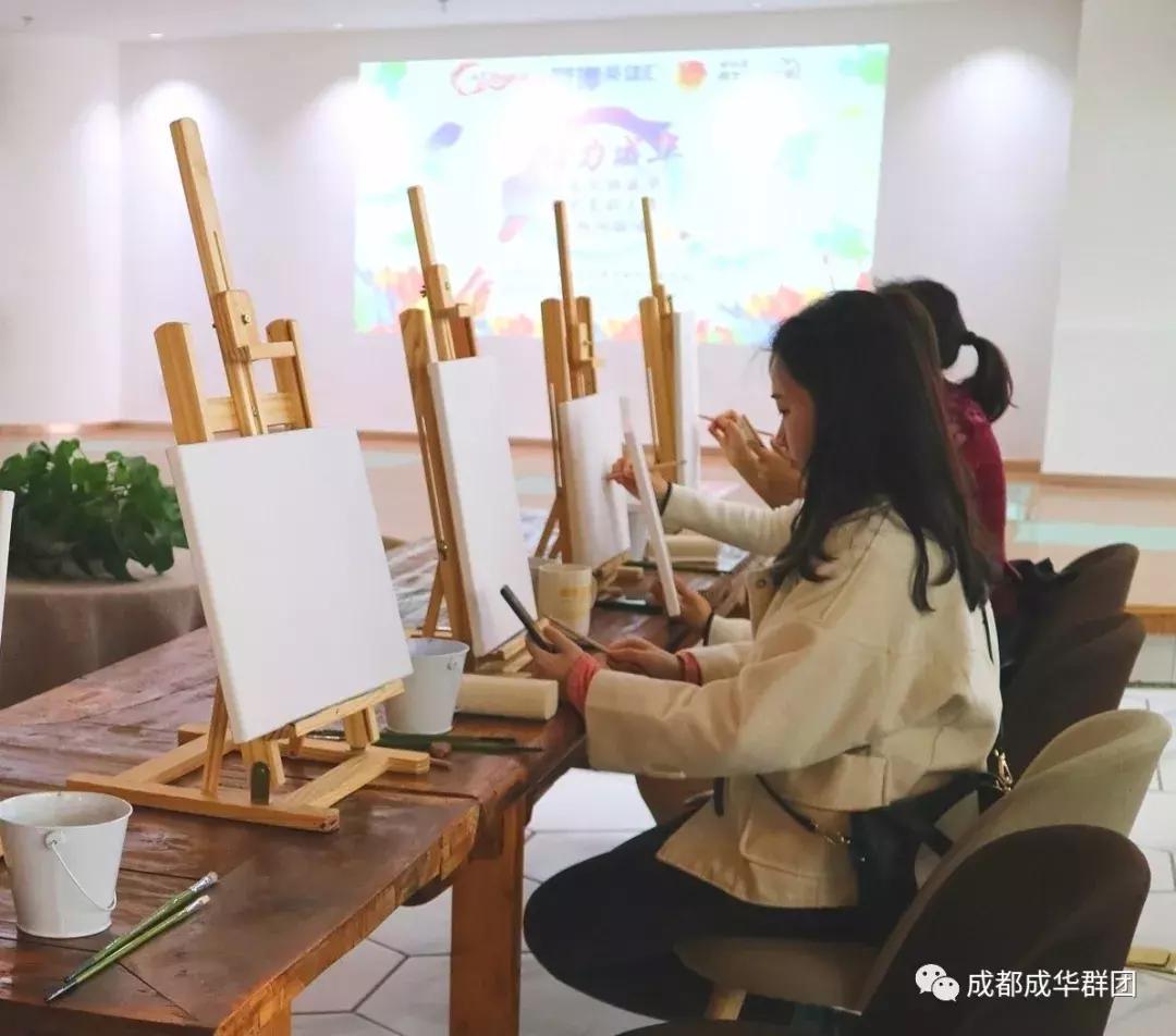 追梦新时代圆形主题绘画,追梦新时代主题绘画四年级彩铅