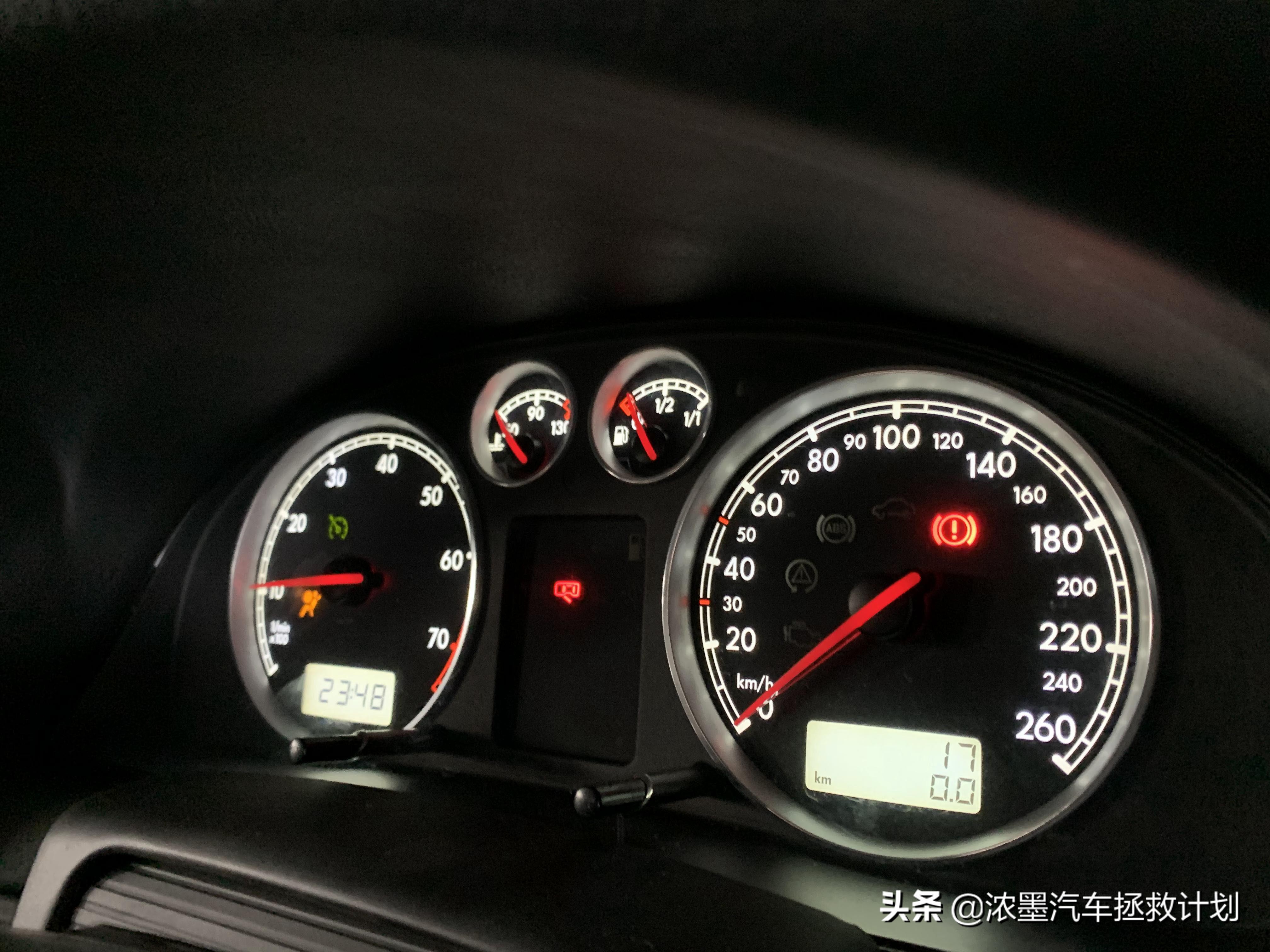 情怀老车帕萨特b5翻新,经典老车b5帕萨特翻新复活