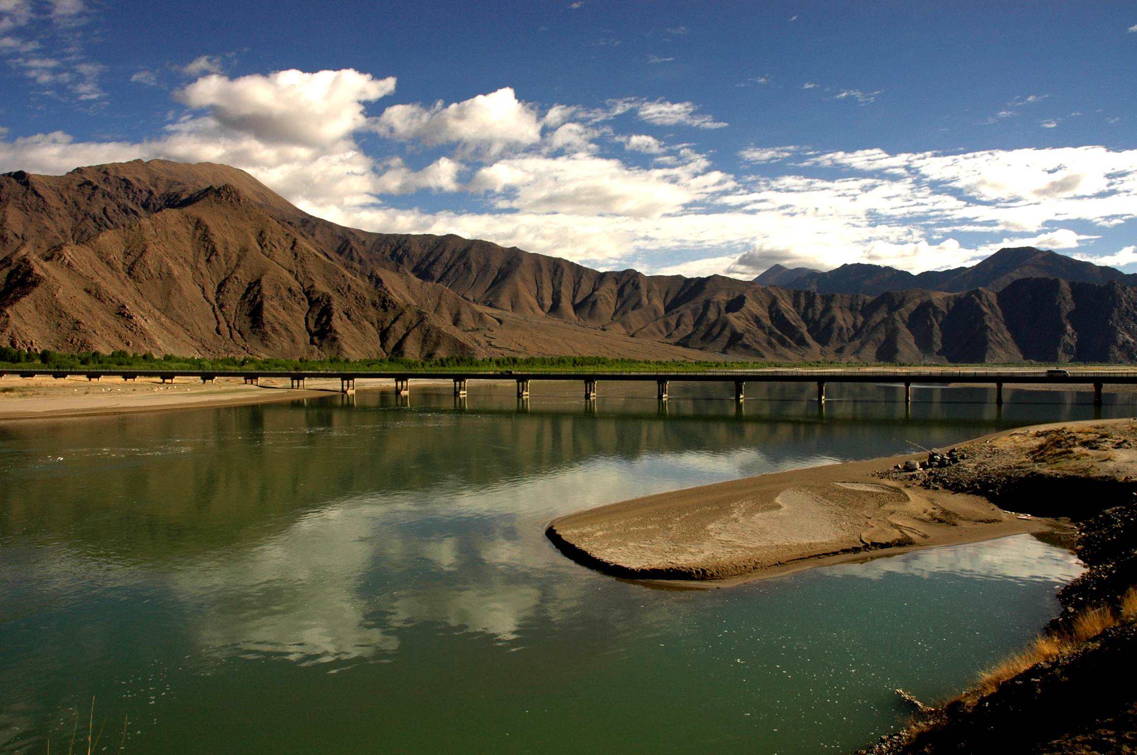 屋后坟门前水,屋后水不归有什么说法