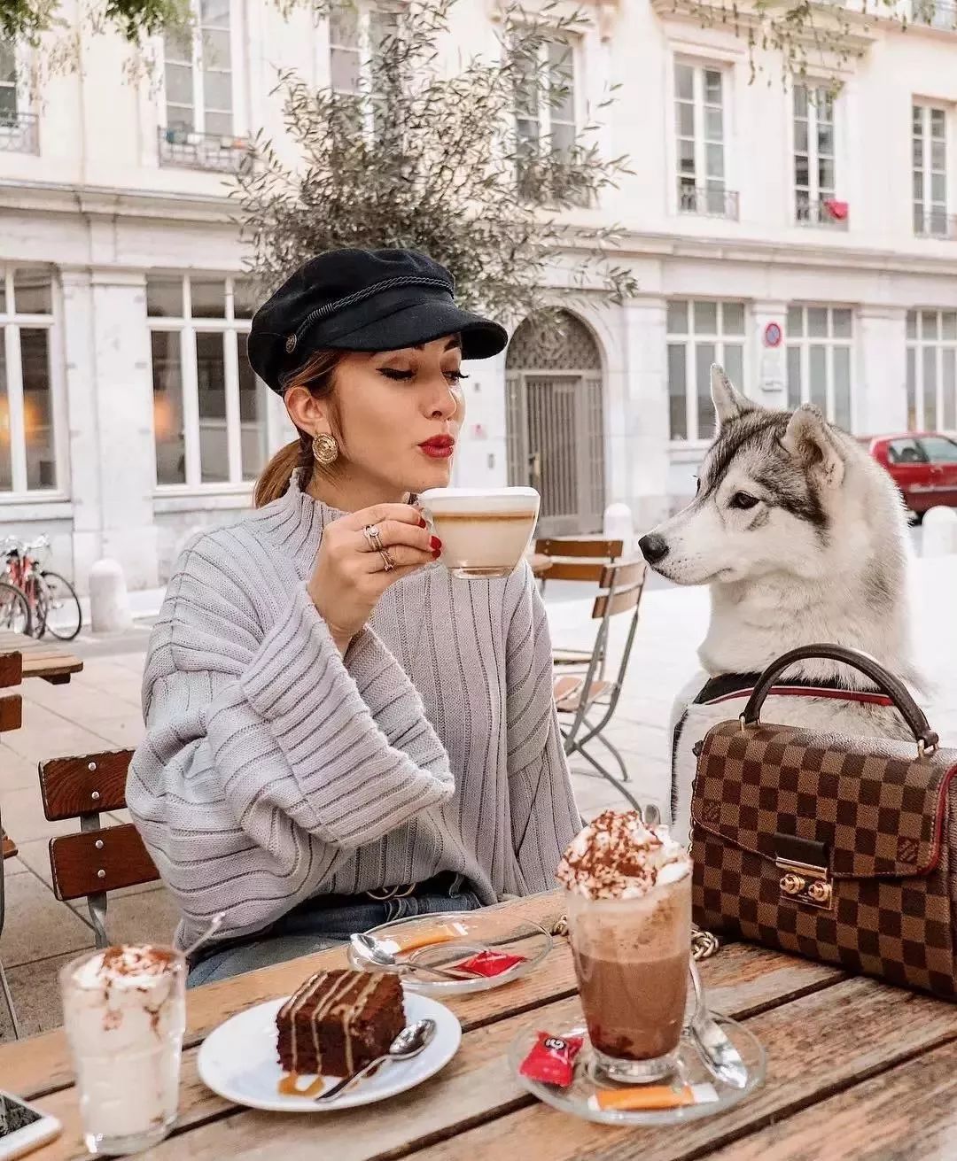 胖mm短款开衫毛衣怎么搭配好看,胖妹子穿什么毛衣好看